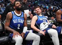 NBA季后赛加时末段再迎强敌,达拉斯独行侠篮板制胜,主帅态度——更衣室稳定,球队文化再被提及的简单介绍 NBA季后赛加时末段再迎强敌,达拉斯独行侠篮板制胜,主帅态度——更衣室稳定,球队文化再被提及的简单介绍